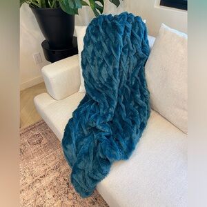Z Gallerie faux fur accent blanket